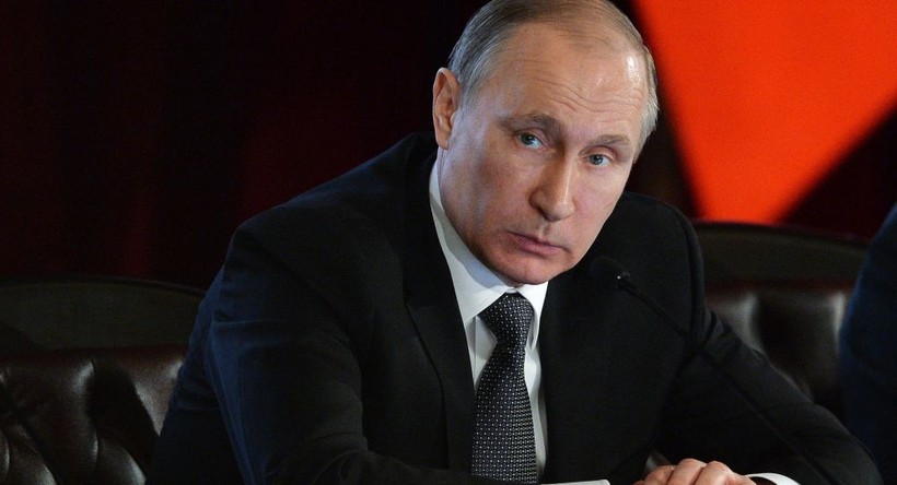 Người Nga bắt đầu thu thập chữ ký phản đối luật chống khủng bố do ông Putin phê duyệt. 