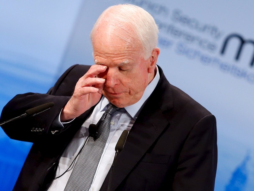 Thượng nghị sĩ McCain tuyên bố không bỏ phiếu cho tỷ phú đồng đảng Cộng Hòa Donald Trump.