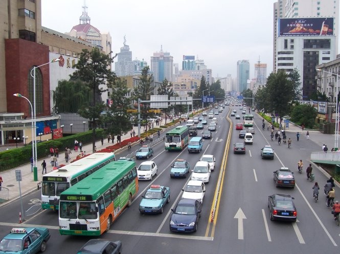 Thành phố Côn MInh là thủ phủ tỉnh Vân Nam, một trung tâm kinh tế quan trọng của Trung Quốc