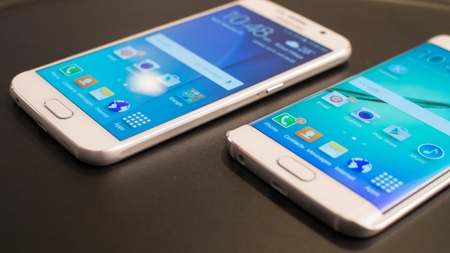 Clip công nhân ăn trộm 100 smartphone Samsung 1,5 tỷ