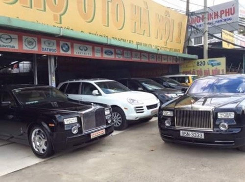 Rolls-Royce Phantom biển "tứ quý 3" của nữ đại gia Diệu Hiền được trưng tại chợ ô tô cũ khiến dân mạng bất ngờ. Ảnh: Facebook.