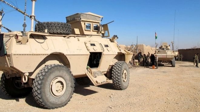 Lực lượng quân sự Afghanistan ở tỉnh Helmand đang bị Taliban gây sức ép dữ dội - Ảnh: EPA