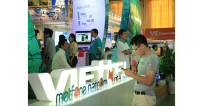 Viettel khá thành công trong việc đầu ra nước ngoài với các mạng di động như Metfone, Natcom, Unitel...