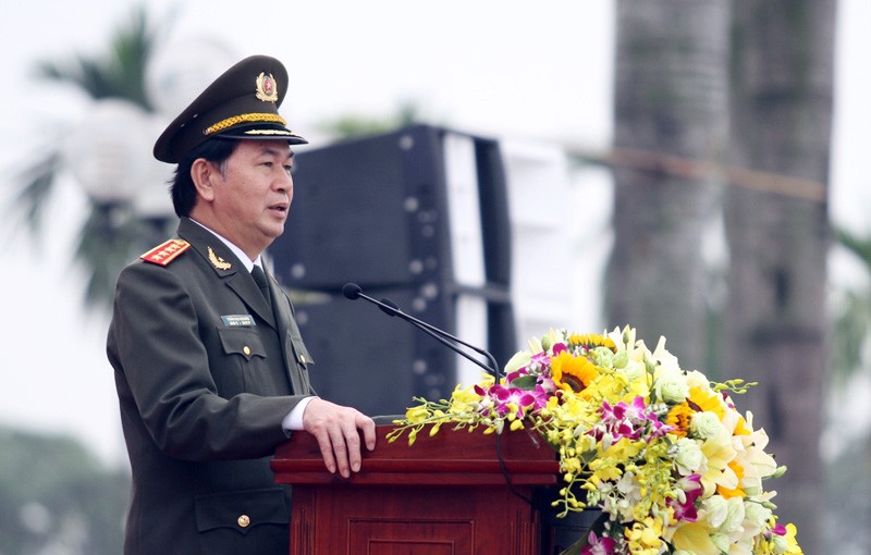 Bộ trưởng Công an, Đại tướng Trần Đại Quang phát biểu chỉ đạo và giao nhiệm vụ tại lễ xuất quân.