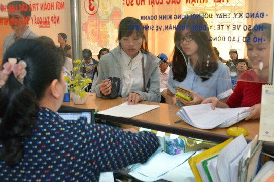 UBND quận Bình Thạnh, TP HCM nỗ lực cải cách hành chính, tạo thuận lợi cho doanh nghiệp làm thủ tục đăng ký kinh doanh Ảnh: TẤN THẠNH