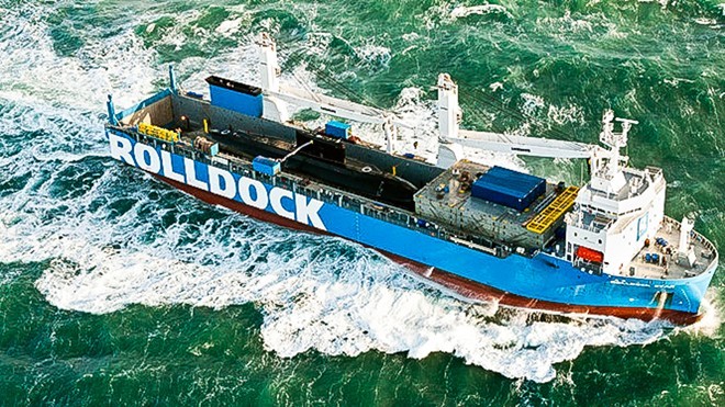 Tàu vận tải Rolldock Star vận chuyển tàu ngầm. Ảnh: Tập đoàn Rolldock