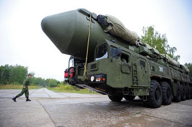 Tên lửa đạn đạo liên lục địa tối tân RS-26 Rubezh của Quân đội Nga. (Nguồn: Ria Novosti)