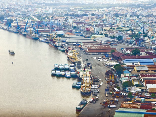 Theo tiến độ cam kết, cảng Sài Gòn phải di dời, bàn giao mặt bằng khu cảng Nhà Rồng - Khánh Hội cho Công ty TNHH Đầu tư phát triển đô thị Ngọc Viễn Đông để thực hiện dự án chuyển đổi công năng trong quý 1/2016.