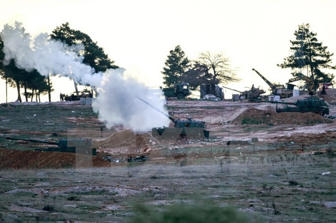 Thổ Nhĩ Kỳ nã đại bác tiêu diệt 55 thành viên IS ở Syria