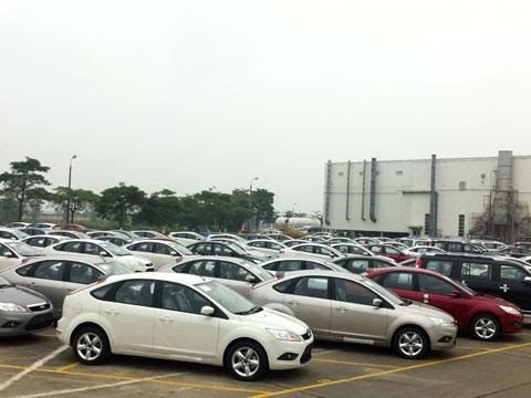 Một loạt DN ôtô đã thông báo giảm giá những mẫu xe cỡ nhỏ hàng chục triệu đồng.