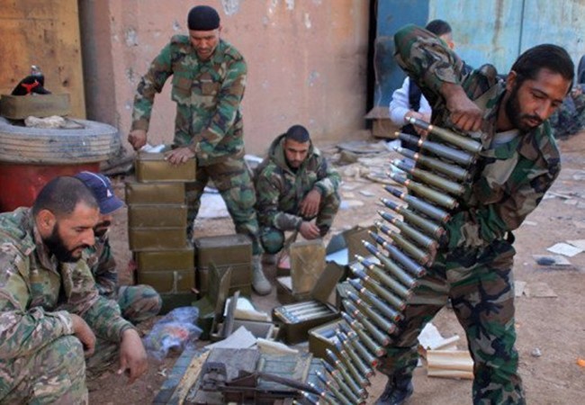 Các binh sĩ quân đội Syria ơ Aleppo