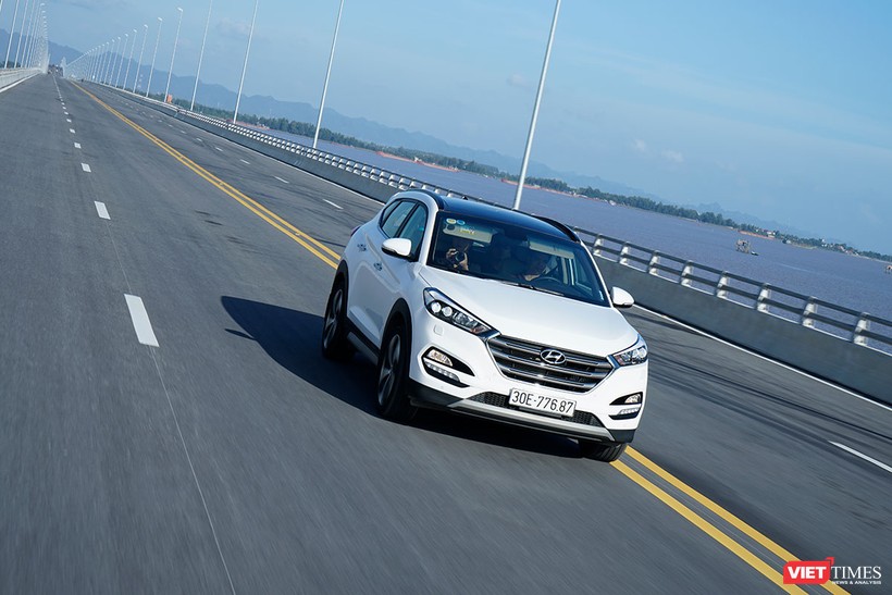 Hyundai Tucson 2017 có xứng "đồng tiền bát gạo"? ảnh 9 Hyundai Tucson 2017 có xứng "đồng tiền bát gạo"? ảnh 9