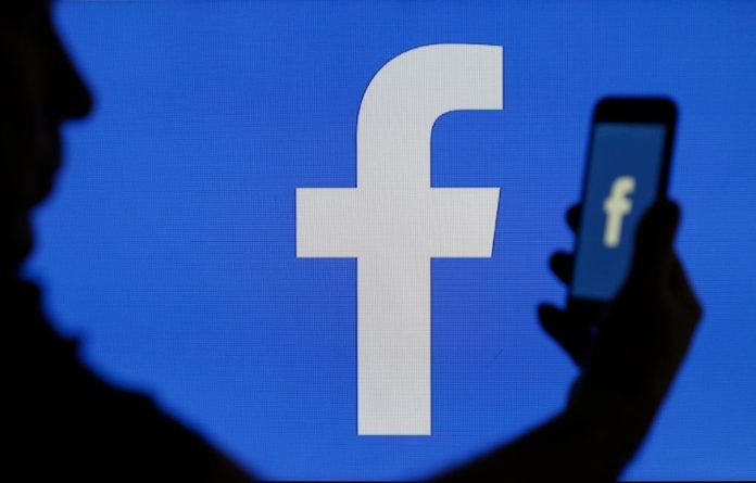 Facebook lại dính vào lùm xùm về vấn đề bảo mật (Ảnh: thedigitalhacker)