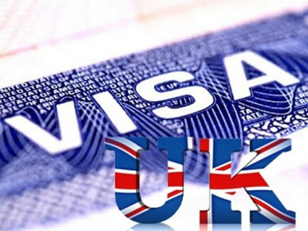 Ngày 13/12, Đại sứ quán Anh, Đại sứ quán Australia đã chính thức đưa Trung tâm tiếp nhận hồ sơ thị thực tại Đà Nẵng vào hoạt động phục vụ nhu cầu của người dân.
