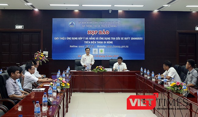 Chiều 10/5, Sở TT&TT, cùng Sở GTVT TP Đà Nẵng phối hợp tổ chức Họp báo công bố đưa ứng dụng "Góp ý" và "Danabus" trên điện thoại di động vào hoạt động phục vụ người dân.