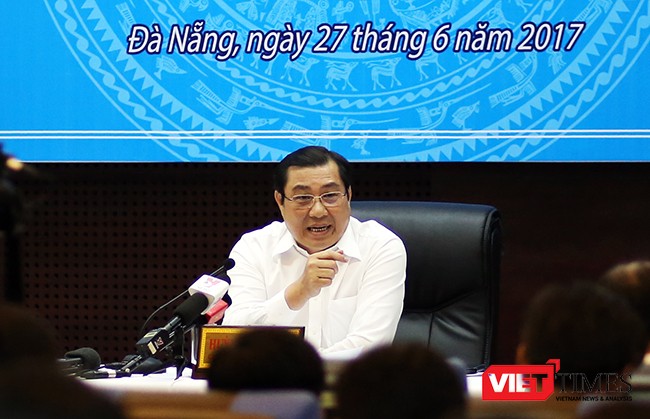 Theo ông Huỳnh Đức Thơ, Chủ tịch UBND TP Đà Nẵng, việc nợ tiền đối với dự án Nút giao thông Ngã Ba Huế, không phải khoản nợ của Đà Nẵng và không có trách nhiệm thanh toán bởi chủ đầu tư dự án này là Bộ GTVT.
