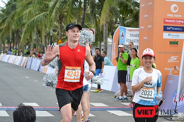 Ban tổ chức Cuộc thi Marathon Quốc tế Đà Nẵng 2017 vừa cho biết, Cuộc thi sẽ diễn ra tại Công viên Biển Đông từ ngày 5/8-6/8/2017.