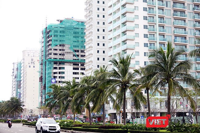 thị trường khách sạn, nghỉ dưỡng đang là tâm điểm của thị trường BĐS Đà Nẵng trong 6 tháng qua với nhiều cơ hội, rủi ro tiềm ẩn