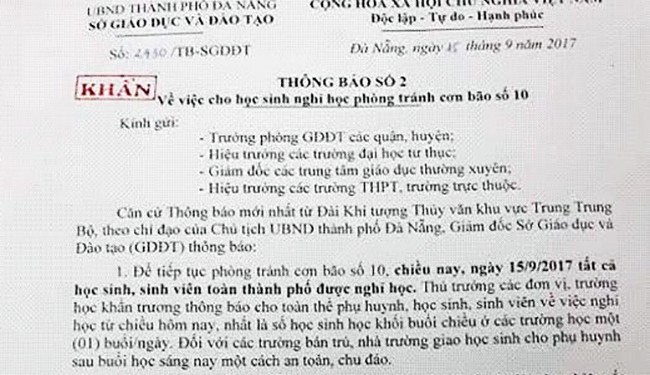  Sáng 15/9, Sở GD-ĐT TP Đà Nẵng đã phát văn bản khẩn, thông báo cho học sinh trên toàn địa bàn TP được nghỉ học để tránh bãi số 10 kể từ chiều nay (15/9).