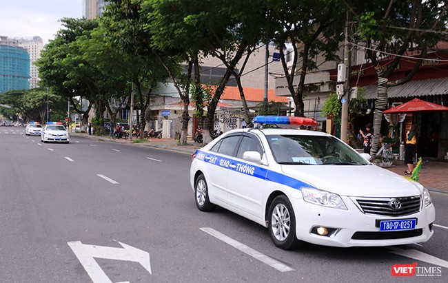 UBND TP Đà Nẵng vừa có thông báo về việc phân luồng giao thông, cấm đường một số phương tiện phục vụ Tuần lễ cấp cao APEC 2017 diễn ra vào tháng 11 tới.