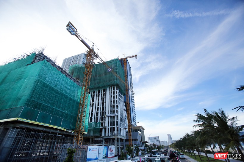 UBND TP Đà Nẵng yêu cầu Sở Xây dựng và Sở KH-ĐT không thẩm định thiết kế xây dựng, không cấp mới hoặc điều chỉnh giấy phép xây dựng và không tham mưu cấp Quyết định chủ trương đầu tư, giấy chứng nhận đăng ký đầu tư cho các dự án chưa có báo cáo đánh giá t