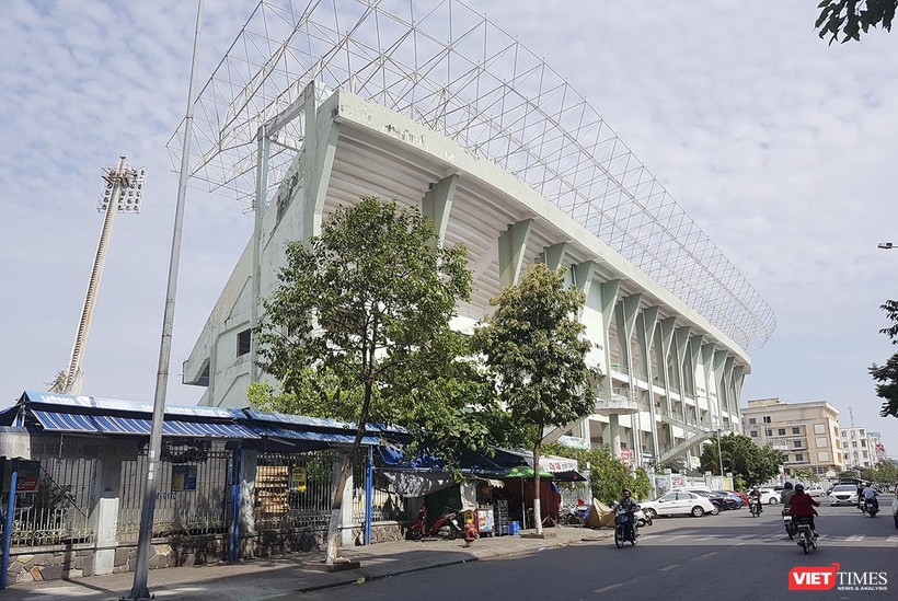 Mặc dù vụ án Phạm Công Danh đã được xét xử, nhưng số phận của Sân vận động Chi Lăng ở Đà Nẵng vẫn chưa biết đi về đâu?