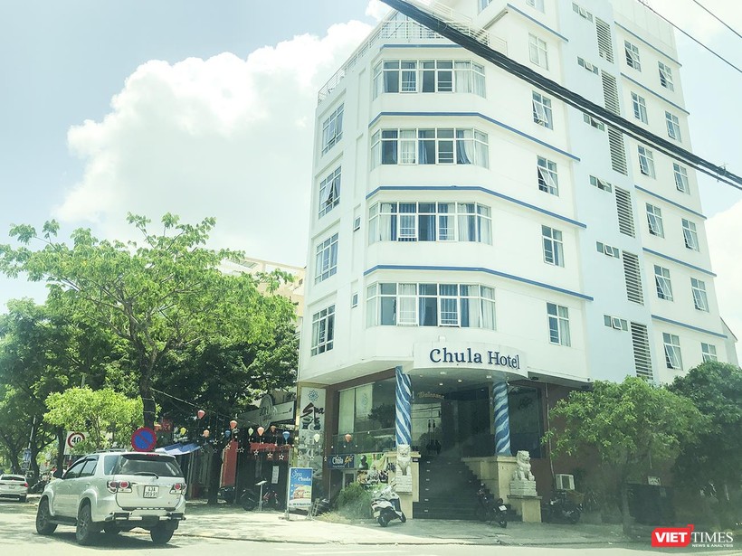 Khách sạn Chula tại địa chỉ 388 Võ Nguyên Giáp (quận Ngũ Hành Sơn, TP Đà Nẵng), nơi các đối tượng người Trung Quốc thuê trọn gói để tổ chức hoạt động kinh doanh trái phép