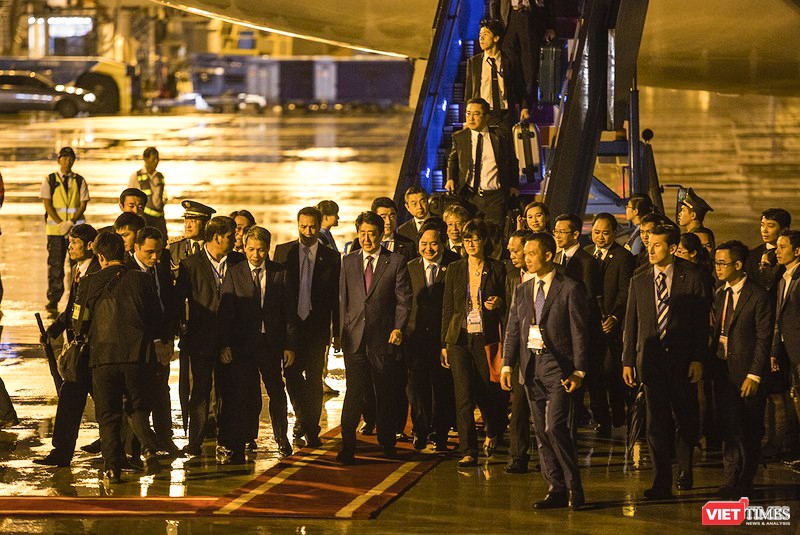 Thủ tướng Nhật Bản Shinzo Abe đến Đà Nẵng trong khuôn khổ Hội nghị thượng đỉnh APEC 2017.