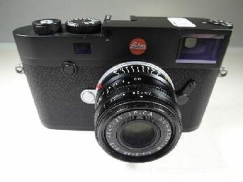 Hình ảnh được cho là của Leica M10.
