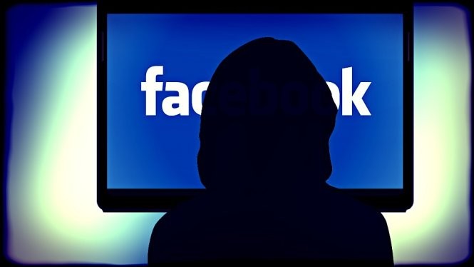 Facebook "tấn công" vào phòng khách, cạnh tranh với các đài truyền hình với nội dung video từ mạng xã hội - Ảnh: Muvi