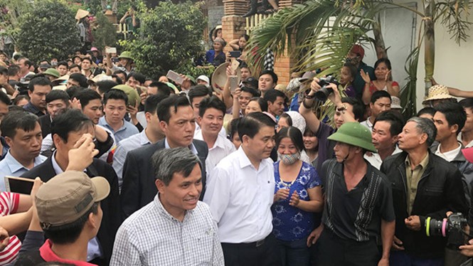 Ngày 22/4, Chủ tịch UBND TP. Hà Nội Nguyễn Đức Chung đã về xã Đồng Tâm đối thoại với người dân.