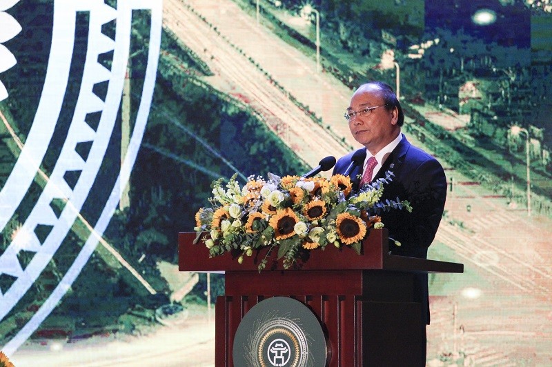 Thủ tướng Nguyễn Xuân Phúc chỉ đạo Hà Nội cần một kế hoạch tổng thể, tạo bước đột phá trong phát triển với một chiến lược phát triển tốt, bài bản.