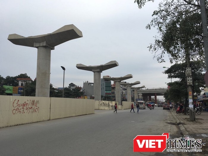 Tuyến đường sắt đô thị số 3, đoạn Nhổn - ga Hà Nội liên tục chậm tiến độ.