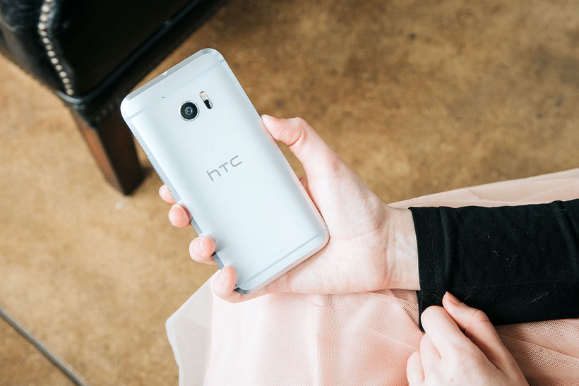 HTC Bolt có thể mang tên HTC 10 Evo