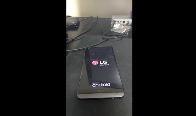 Nghi án smartphone LG V20 đầu tiên bị 'đột tử'