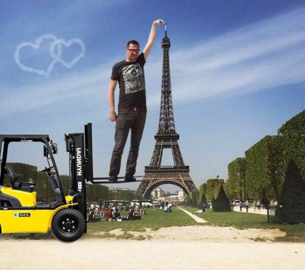  “Chết cười” với ảnh chế cùng tháp Eiffel của cư dân mạng