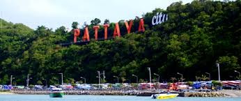  Pattaya sở hữu vô số các khu vui chơi khiến người đến có thể ở lại cả tuần mà không chán