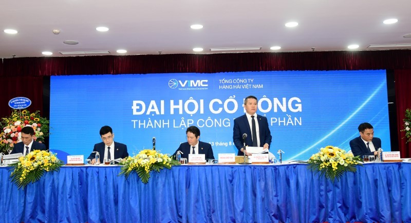  Ông Nguyễn Cảnh Tĩnh phát biểu tại cuộc họp ĐHĐCĐ 2020 của VIMC (Nguồn: CMSC)
