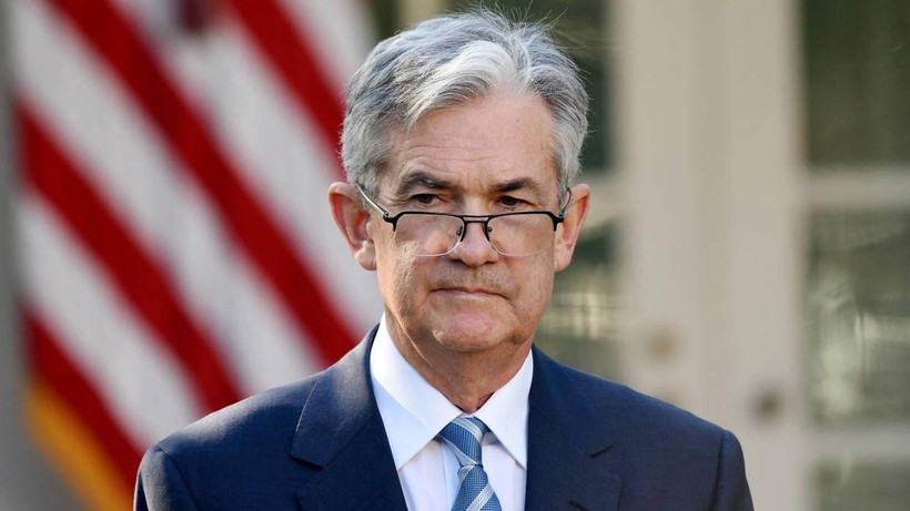 Chủ tịch Fed Jerome Powell hứng chịu làn sóng phẫn nộ do không phản ứng sớm với lạm phát (Ảnh: Internet)