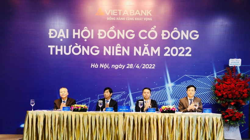 Toàn cảnh Đại hội đồng cổ đông thường niên năm 2022 của VietABnK