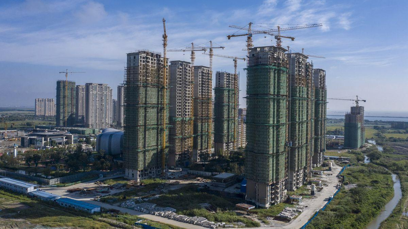 Trung Quốc tiếp tục có động thái mới nhằm giải cứu ngành bất động sản trong nước (Ảnh: Bloomberg)