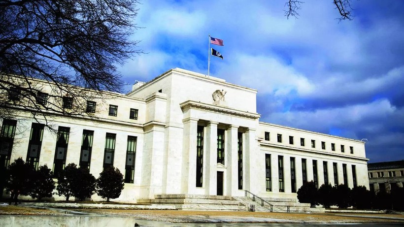 Đa số quan chức Fed muốn tiếp tục nâng lãi suất (Ảnh minh họa - Nguồn: Bloomberg)