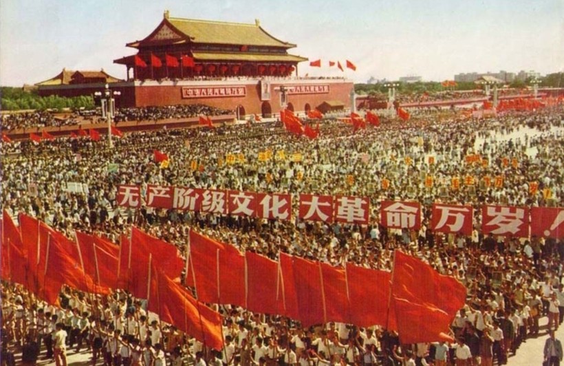 Nhân 70 năm Quốc khánh, Trung Quốc đã chính thức đánh giá lại cuộc "Đại cách mạng Văn hóa". Ảnh: Đa Chiều/VCG