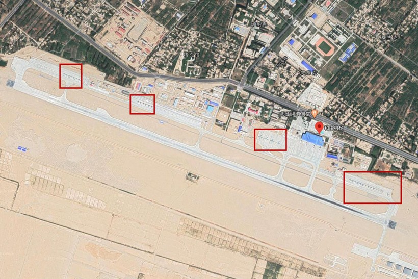 Trung Quốc triển khai nhiều máy bay quân sự các loại tới sân bay Hòa Điền ở Nam Tân Cương cách khu vực tranh chấp biên giới khoảng 300km (Ảnh: Đa Chiều).