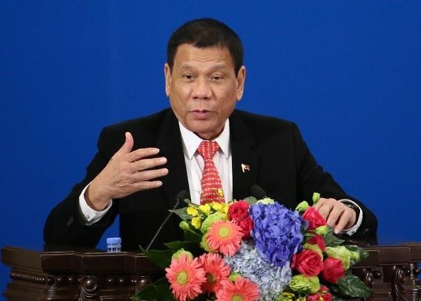 Ngày 26/12, Tổng thống Philippines Duterte dọa sẽ hủy bỏ thỏa thuận quân sự với Mỹ nếu Mỹ không cung cấp vaccine COVID-19 (Ảnh: Getty).