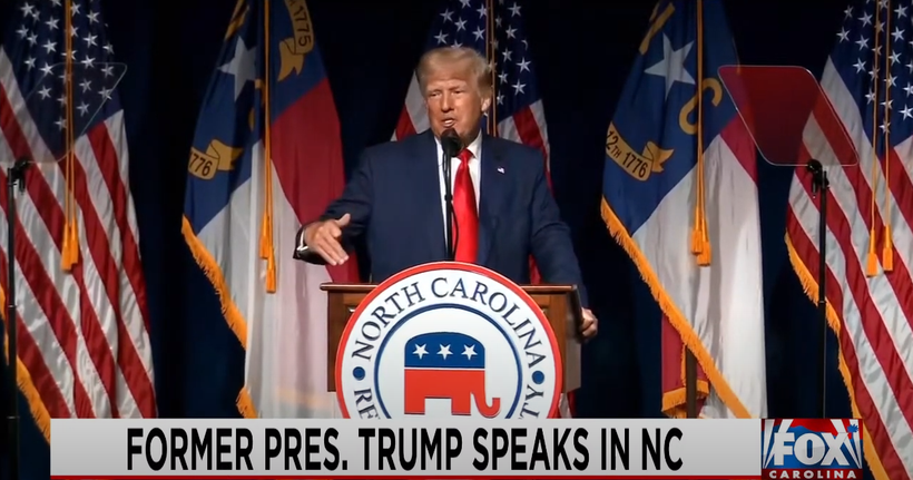 Ông Donald Trump lần đầu quay trở lại vũ đài chính trị sau mấy tháng im tiếng bằng việc phát biểu tại Đại hội Đảng Cộng hòa bang Bắc Carolina (Ảnh: Getty).