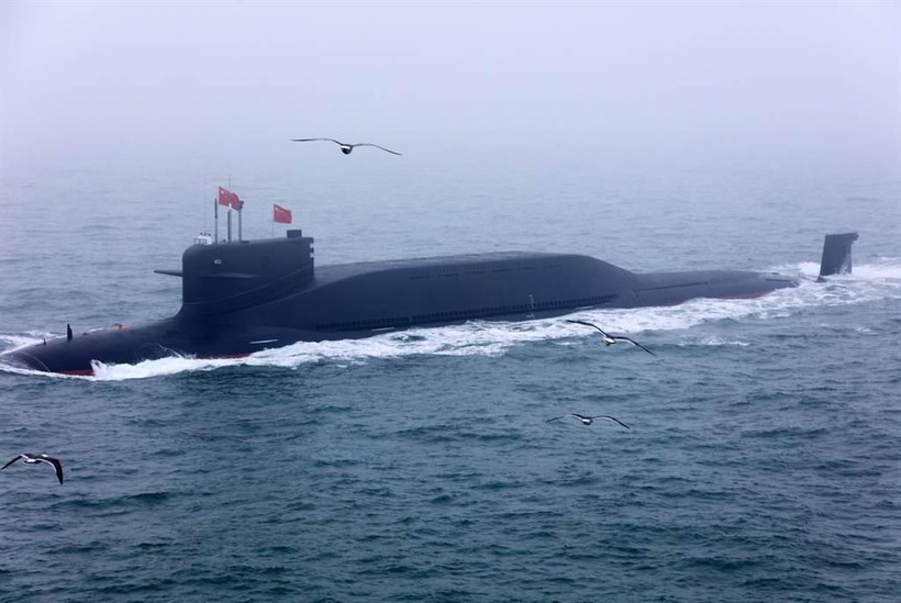 Tàu ngầm hạt nhân chiến lược Type-094 của Hải quân Trung Quốc (Ảnh: Đông Phương).