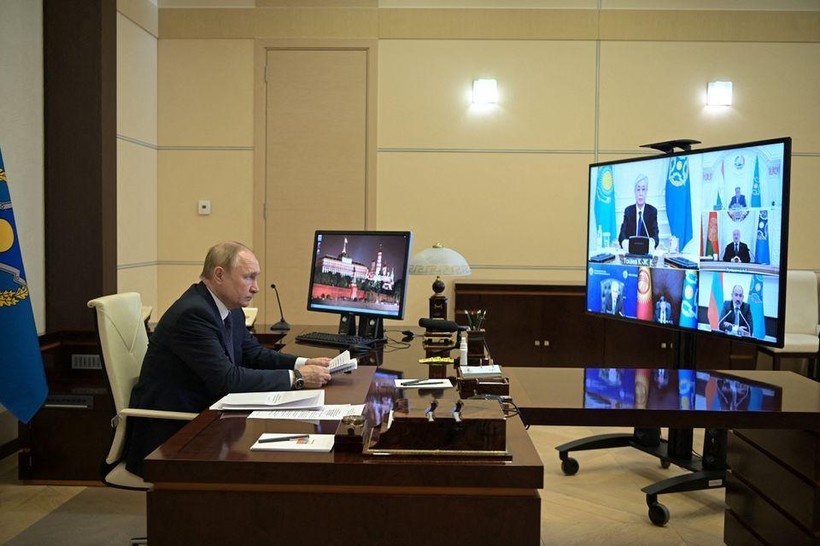 Tổng thống Nga Putin tham dự Hội nghị trực tuyến các nhà lãnh đạo CSTO từ Điện Kremlin (Ảnh: RIA).