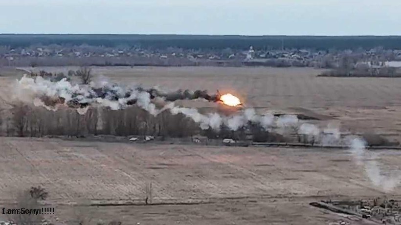 Tên lửa vác vai của Ukraine bắn hạ trực thăng của Nga (Ảnh: Chinatimes).