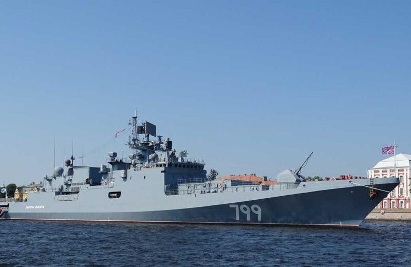 Tàu hộ vệ 4 ngàn tấn "Đô đốc Makarov" của Hạm đội Biển Đen, Hải quân Nga (Ảnh: Kyiv Post).